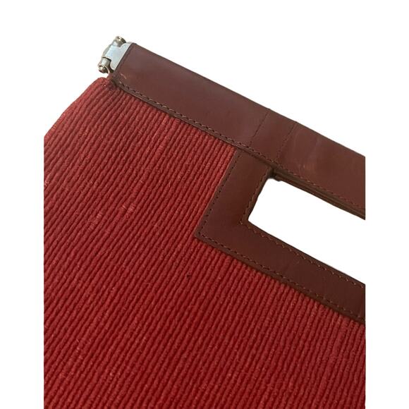Vintage Y2K Large Gap Clutch Womens Red Rust Burgundy Jute Leather Textured - Picture 3 of 9